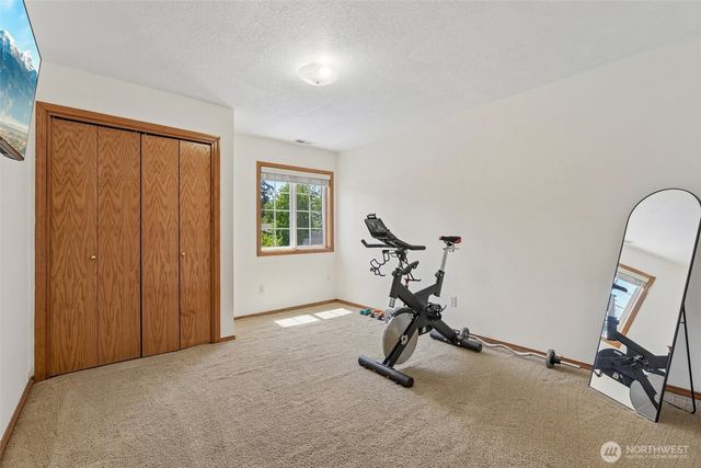 9302 NE 25th Court, Vancouver, WA 98665