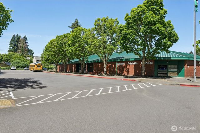 9302 NE 25th Court, Vancouver, WA 98665