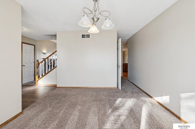 2864 Katelyn Circle, Lincoln, NE 68516