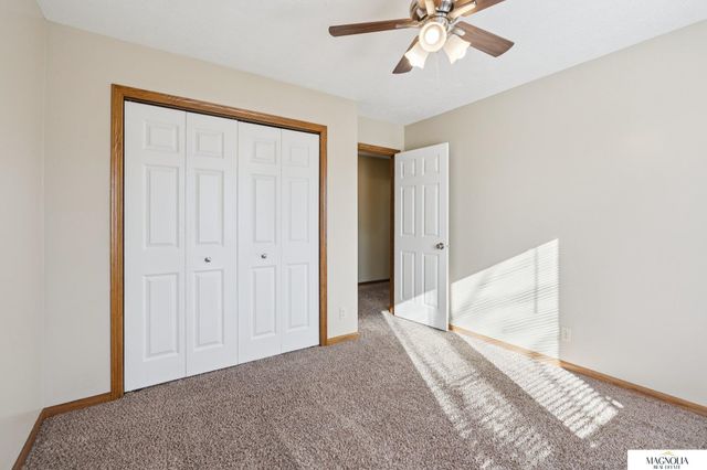 2864 Katelyn Circle, Lincoln, NE 68516