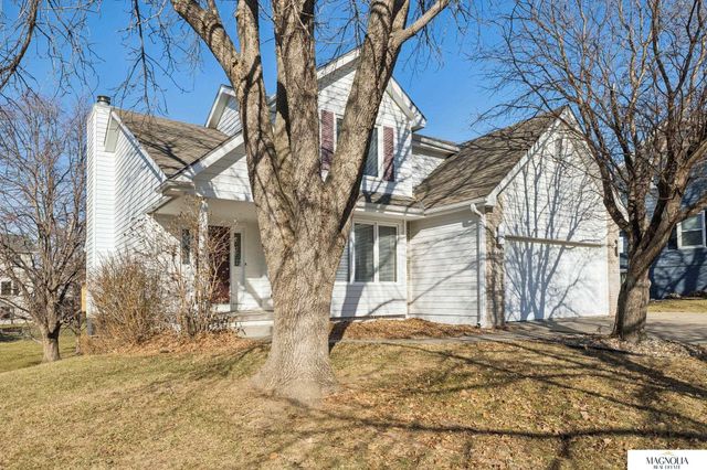 2864 Katelyn Circle, Lincoln, NE 68516