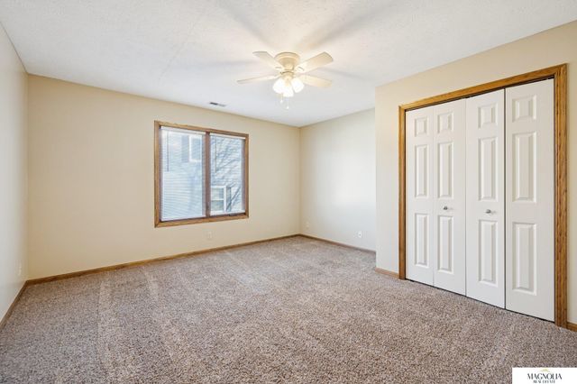 2864 Katelyn Circle, Lincoln, NE 68516