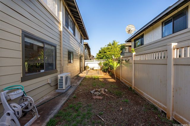 91-1077 Pakaweli Street, Kapolei, HI 96707