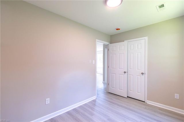 55 Phelps CIR, Hampton, VA 23663
