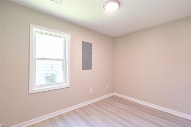 55 Phelps CIR, Hampton, VA 23663