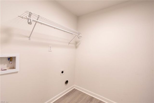 55 Phelps CIR, Hampton, VA 23663