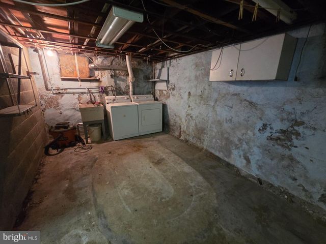 1105 COBBS, Drexel Hill, PA 19026