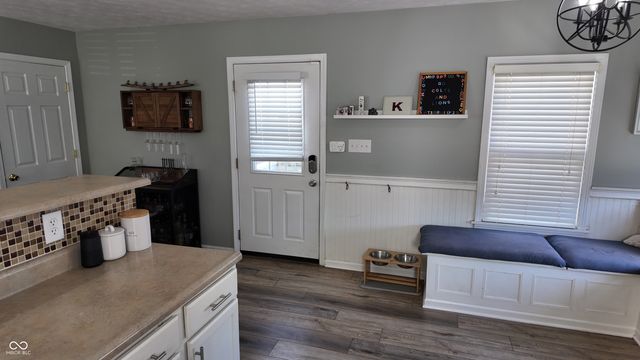 1121 S Capitol Avenue, Indianapolis, IN 46225