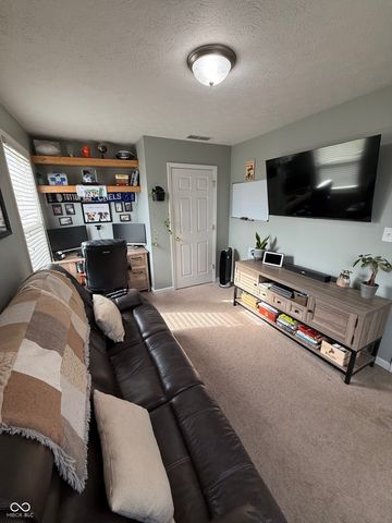 1121 S Capitol Avenue, Indianapolis, IN 46225