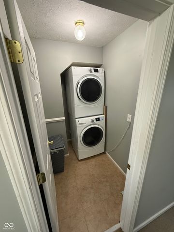 1121 S Capitol Avenue, Indianapolis, IN 46225