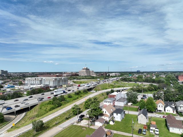 1121 S Capitol Avenue, Indianapolis, IN 46225