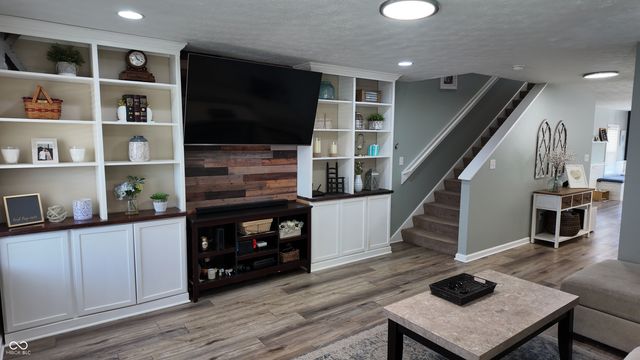 1121 S Capitol Avenue, Indianapolis, IN 46225