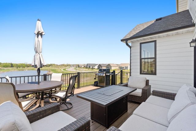8027 180th Street W, Lakeville, MN 55044