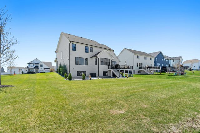 8027 180th Street W, Lakeville, MN 55044