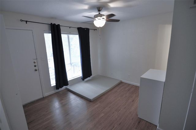 2207 Leon ST 201, Austin, TX 78705