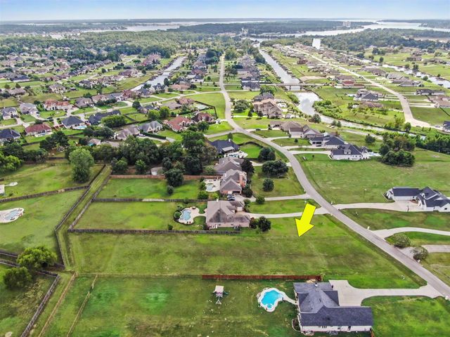 11674 Grandview Drive, Montgomery, TX 77356