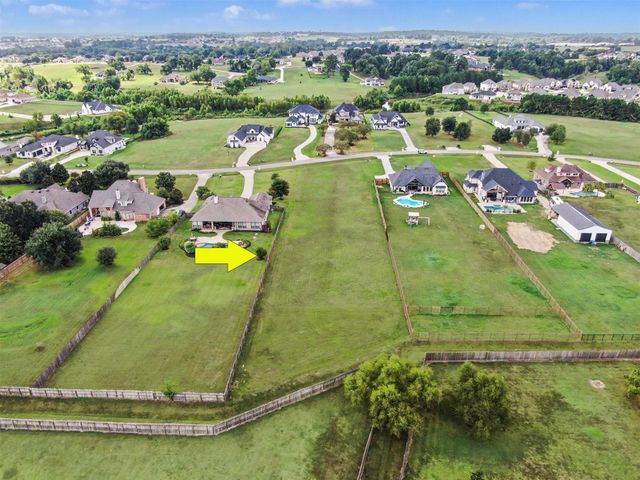 11674 Grandview Drive, Montgomery, TX 77356