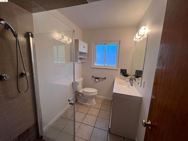 3425 Wilson Ave, Oakland, CA 94602