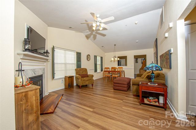 5320 Harris Cove Drive, Charlotte, NC 28269