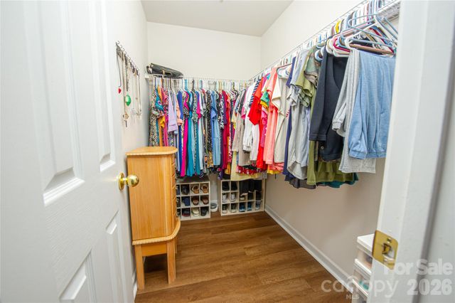 5320 Harris Cove Drive, Charlotte, NC 28269