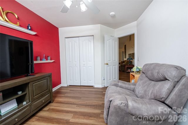 5320 Harris Cove Drive, Charlotte, NC 28269
