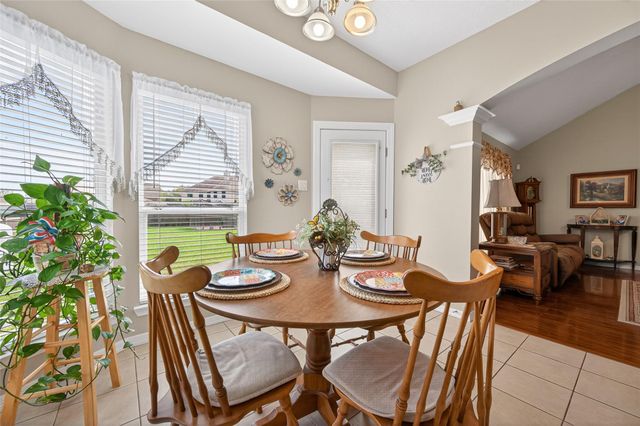 5118 Cove Creek, Baytown, TX 77523