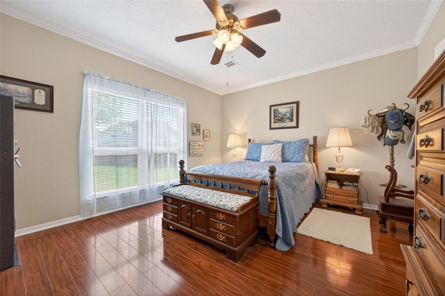 5118 Cove Creek, Baytown, TX 77523