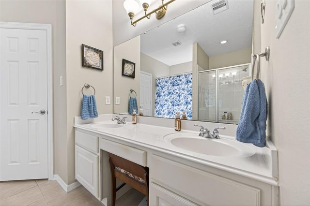 5118 Cove Creek, Baytown, TX 77523