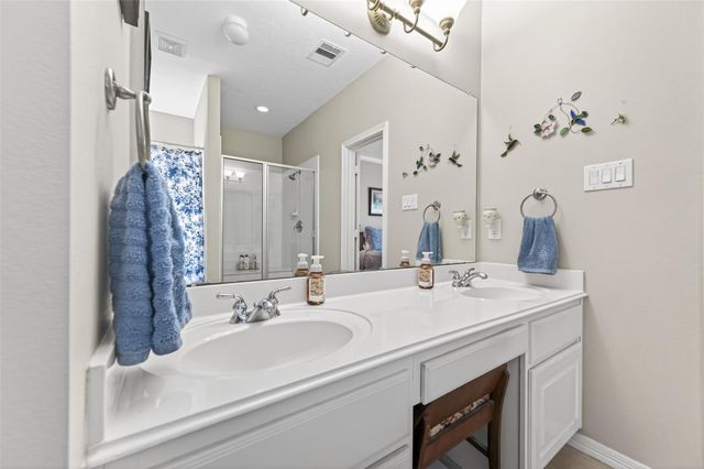 5118 Cove Creek, Baytown, TX 77523