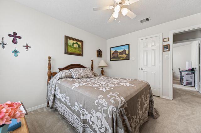 5118 Cove Creek, Baytown, TX 77523