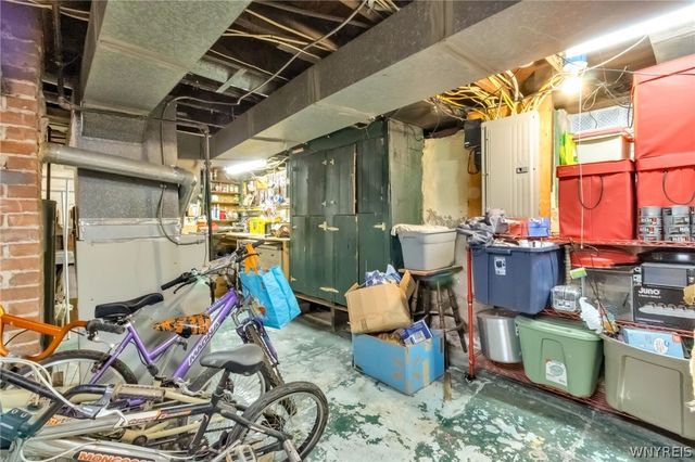 61 Royal Avenue, Buffalo, NY 14207