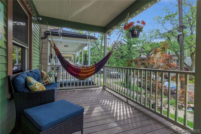 61 Royal Avenue, Buffalo, NY 14207