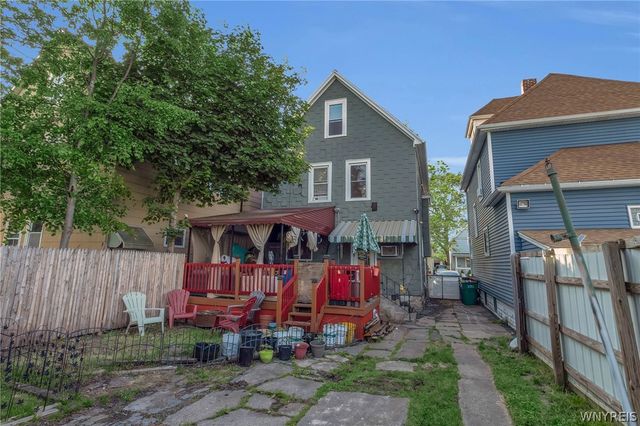 61 Royal Avenue, Buffalo, NY 14207