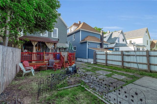 61 Royal Avenue, Buffalo, NY 14207