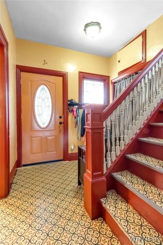 61 Royal Avenue, Buffalo, NY 14207