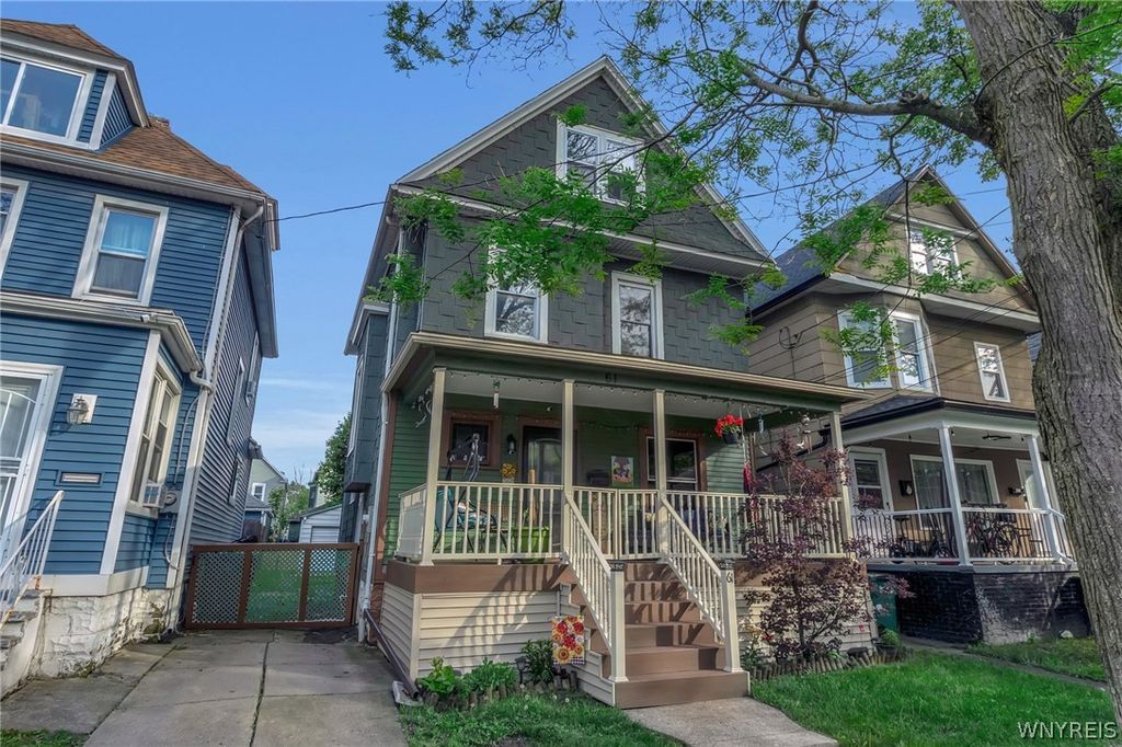 61 Royal Avenue, Buffalo, NY 14207