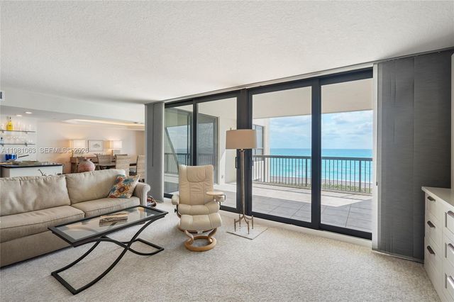 19670 Beach Road A404, Tequesta, FL 33469