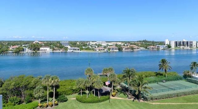 19670 Beach Road A404, Tequesta, FL 33469