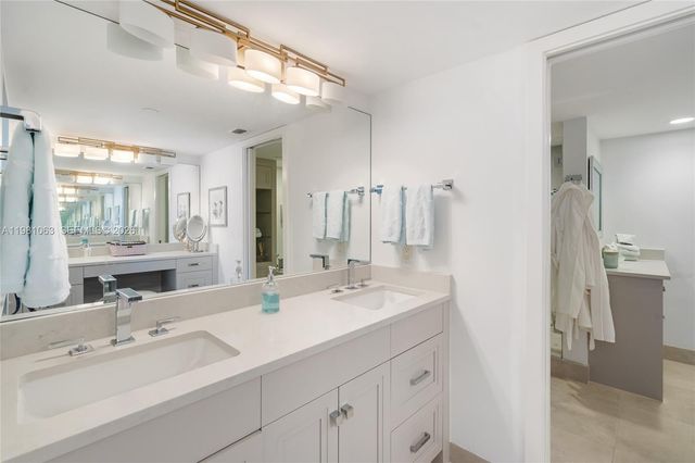 19670 Beach Road A404, Tequesta, FL 33469