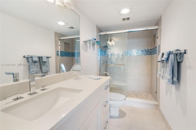 19670 Beach Road A404, Tequesta, FL 33469