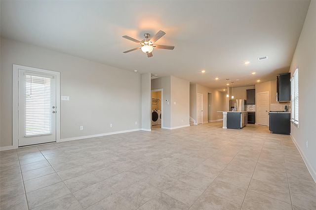 8523 Lake Groove Lane, Baytown, TX 77523