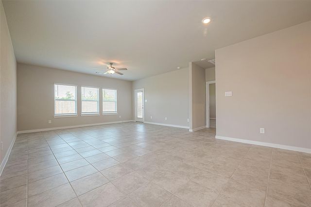 8523 Lake Groove Lane, Baytown, TX 77523