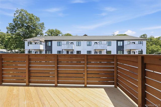 80 Memorial Park Drive 203, Spring Valley, NY 10977
