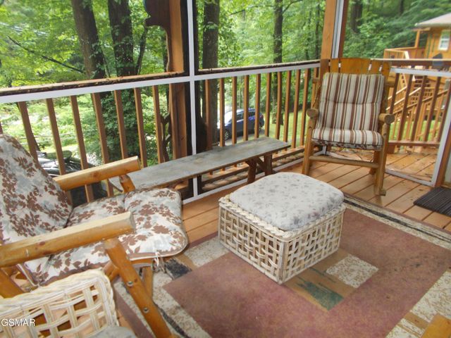 1157 VILLA LANE, Gatlinburg, TN 37738