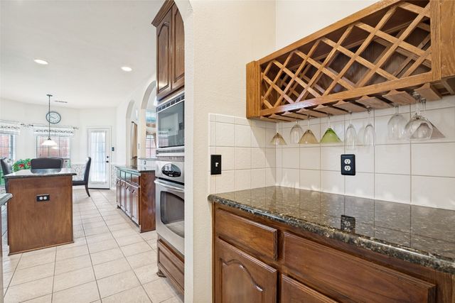 7204 Crane Drive, Sachse, TX 75048