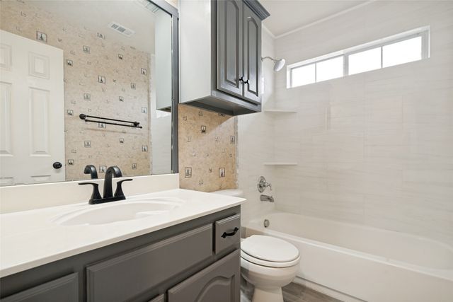 7204 Crane Drive, Sachse, TX 75048