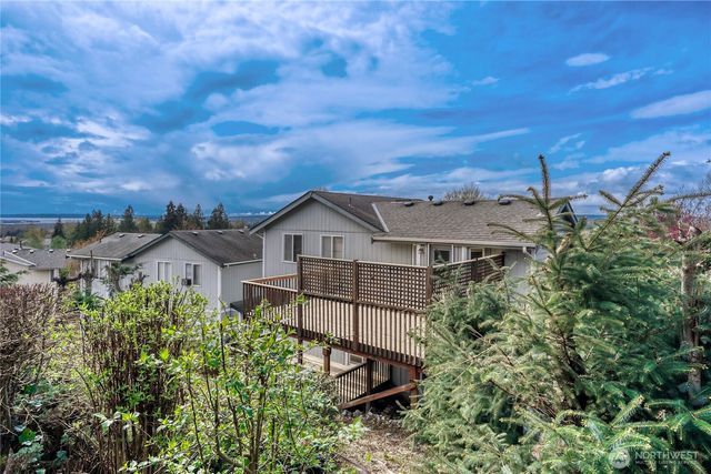 8123 77th Avenue NE, Marysville, WA 98258