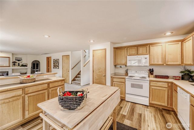 8123 77th Avenue NE, Marysville, WA 98258