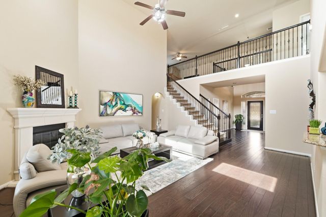 22 Glade Park Drive, Sienna Plantation, TX 77459