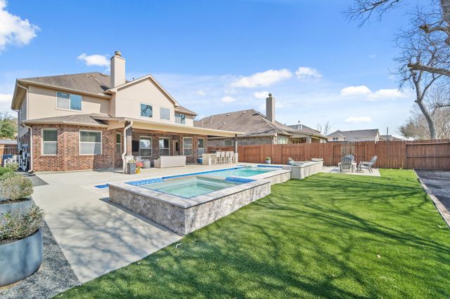 22 Glade Park Drive, Sienna Plantation, TX 77459